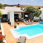Lust4life Mirage - Luxury With Pool * 플라야블랑카